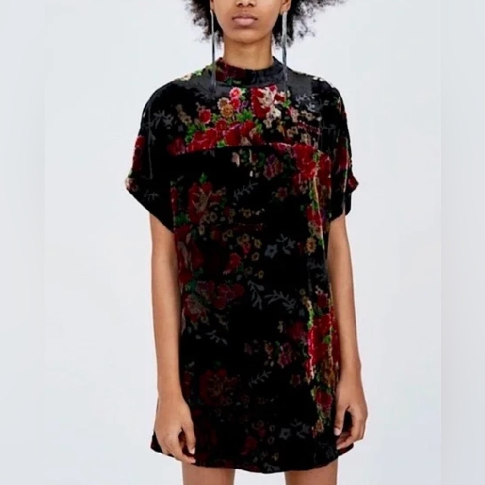 Zara Trafaluc Collection Floral Velvet Burnout Mini Dress | Size Medium